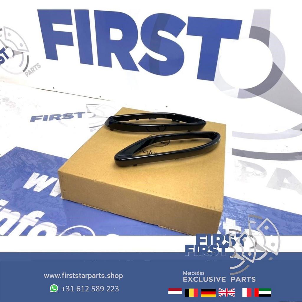 AMG LINE UITLAAT SIERLIJSTEN ZWART L/R Mercedes A B C CLA GL, Utilisé, -, -, Enlèvement ou Envoi