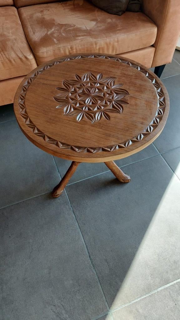 bijzettafel, salontafel Afrikaanse stijl, Ophalen, Gebruikt, 50 tot 100 cm, 50 tot 75 cm