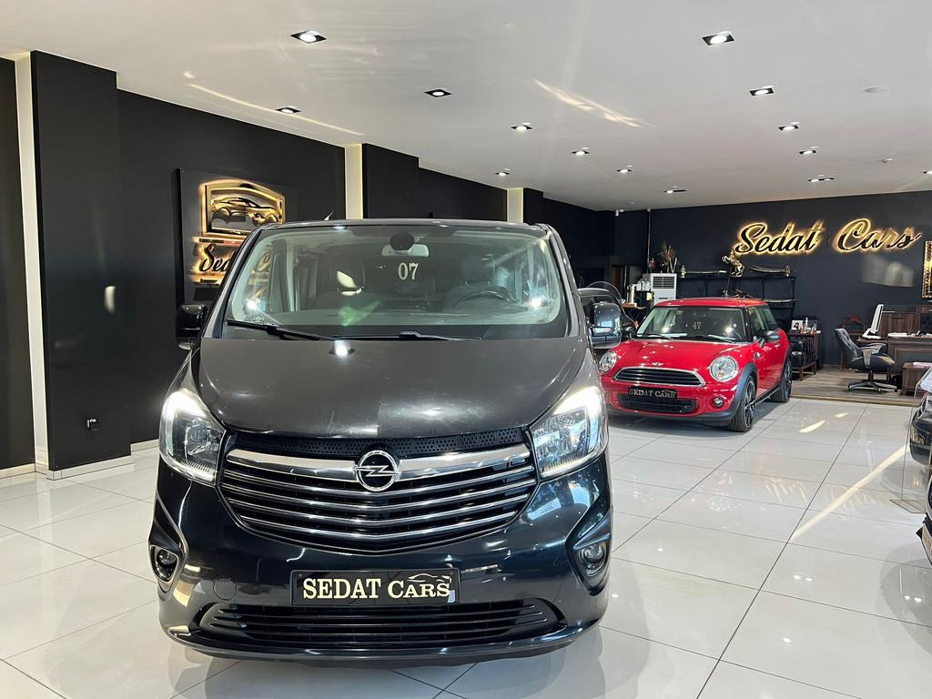 Opel Vivaro BI TURBO 1.6 DIESEL LICHTE VRACHT, Auto's, Opel, Bedrijf, Te koop, Vivaro, ABS, Achteruitrijcamera, Airconditioning