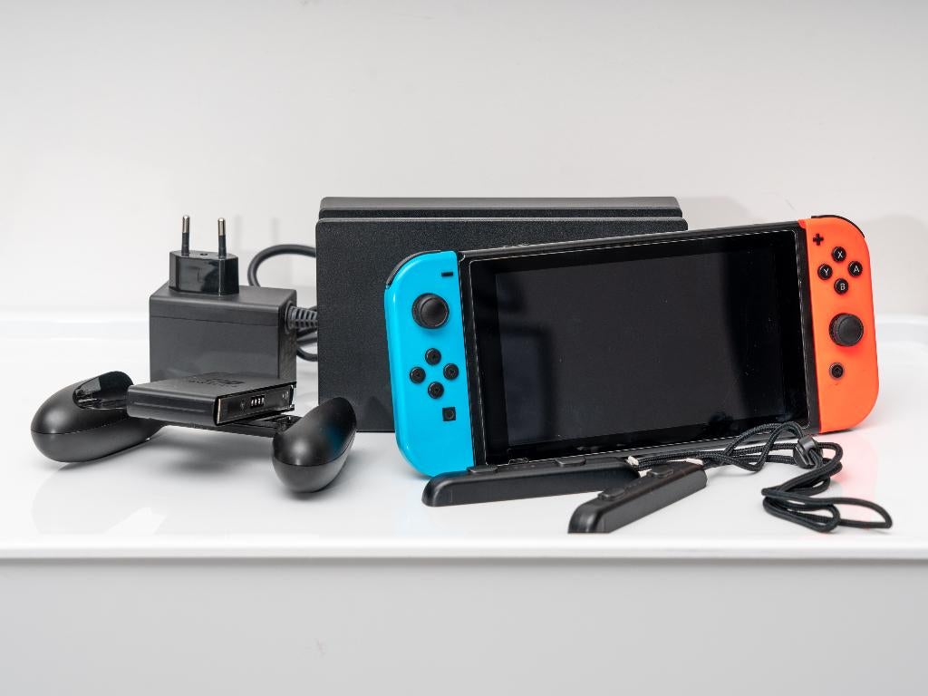 Nintendo Switch 1, Ophalen, Online, Gebruikt, Overige genres