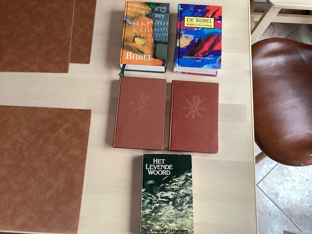 5 Bijbels samen, Ophalen