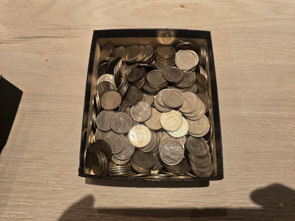 100 Belgische 1-frankmunten (1960–1990) – mooie staat, Postzegels en Munten, Ophalen, Munten