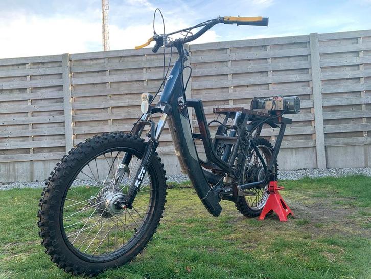 Elektrische brommer ruilen/verkoop, Vélos & Vélomoteurs, Cyclomoteurs | Cyclomoteurs de cross, Utilisé, Enlèvement