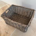 Grote rechthoekige mand, Ophalen, Gebruikt, Mand, Riet