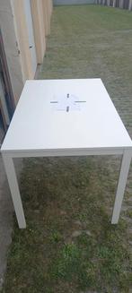 Table de cuisine à donner 120x75 à enlever à BREDENE DUINEN