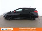 Ford Focus 1.0 EcoBoost Red&Black Edition (bj 2016), Auto's, Stof, Gebruikt, Zwart, 5 deurs