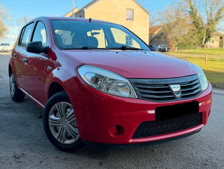 Dacia Sandero 1.4i PRETE A IMMATRICULER, Autos, Dacia, Particulier, Sandero, Essence, Euro 4, Hatchback, 5 portes, Boîte manuelle