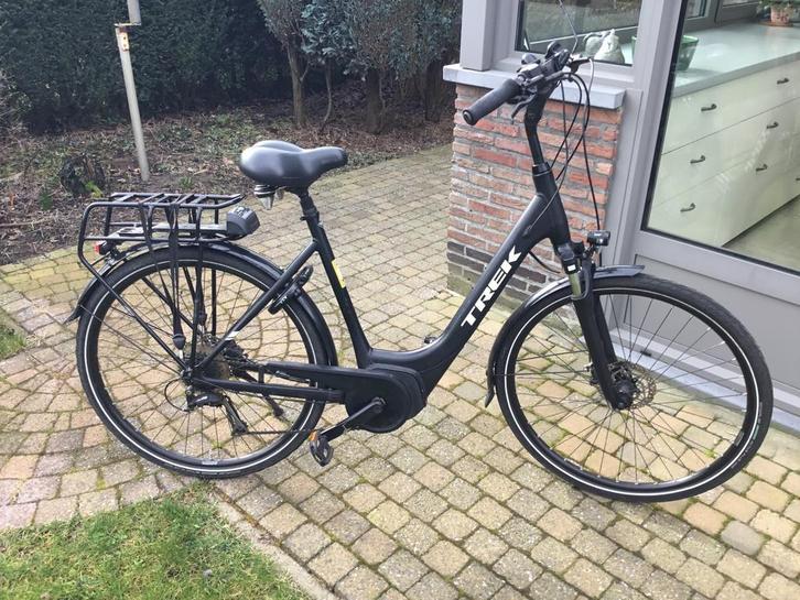 Trek e bicke, Fietsen en Brommers, Elektrische fietsen, Zo goed als nieuw, Overige merken, 55 tot 59 cm, 50 km per accu of meer