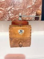 Koffiemolen peugeot, Ophalen