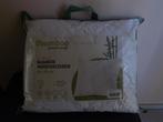 NIEUW  Hoofdkussen  2 stuks, Huis en Inrichting, Slaapkamer | Beddengoed, Ophalen, Eenpersoons, Wit, Nieuw