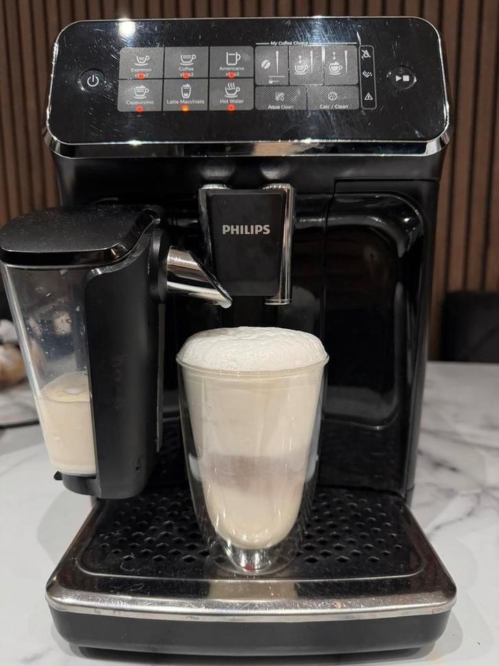 La série Philips 3300 offrait un si bon service, Electroménager, Cafetières, Comme neuf, Café en grains, Cafetière, 4 à 10 tasses