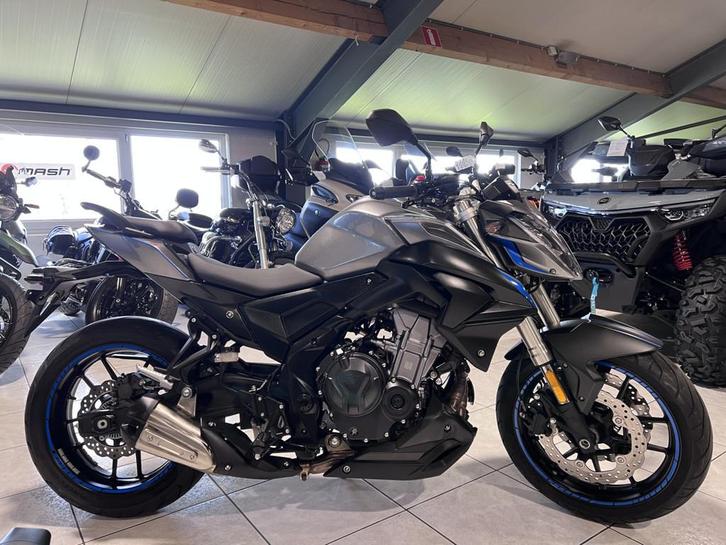 VOGE 500r GRIS, Motos, Motos | Marques Autre, Entreprise, Naked bike, 12 à 35 kW, Enlèvement