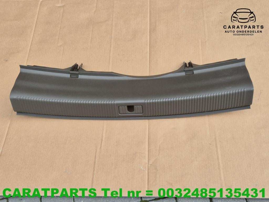 8T8864483 Audi A5 bekleding afsluitplaat A5 8T Sportback, Fabrikant BV, Gebruikt, Info@fabrikant.eu, Fabrikantstraat 1
1000 AA  Amsterdam, NL