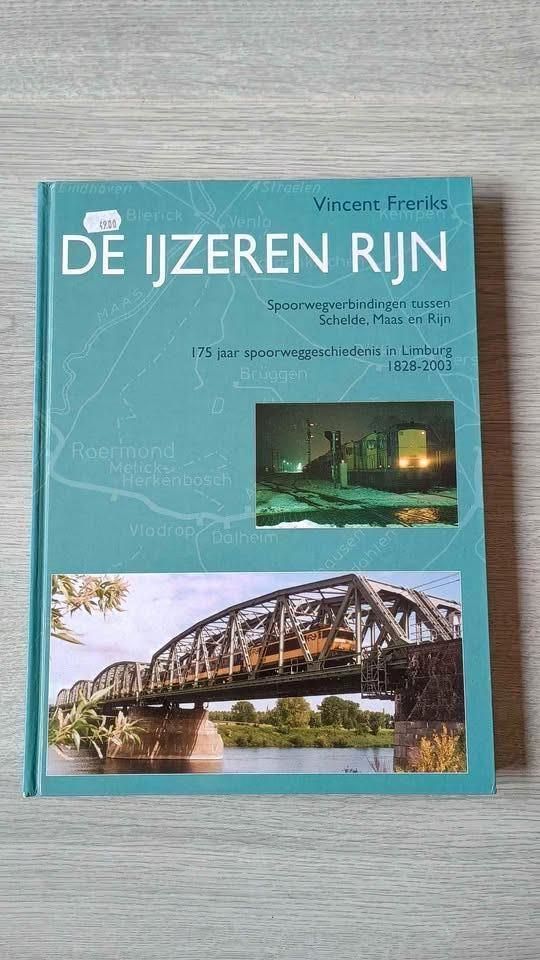 Boek De IJzeren Rijn Vincent Freriks, Boeken, Geschiedenis | Nationaal, Zo goed als nieuw, Ophalen