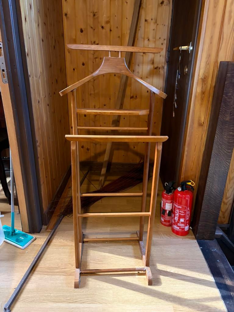 Dressboy, Enlèvement, Comme neuf