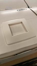 Afdekplaatjes NIKO wit, Enlèvement ou Envoi, Comme neuf