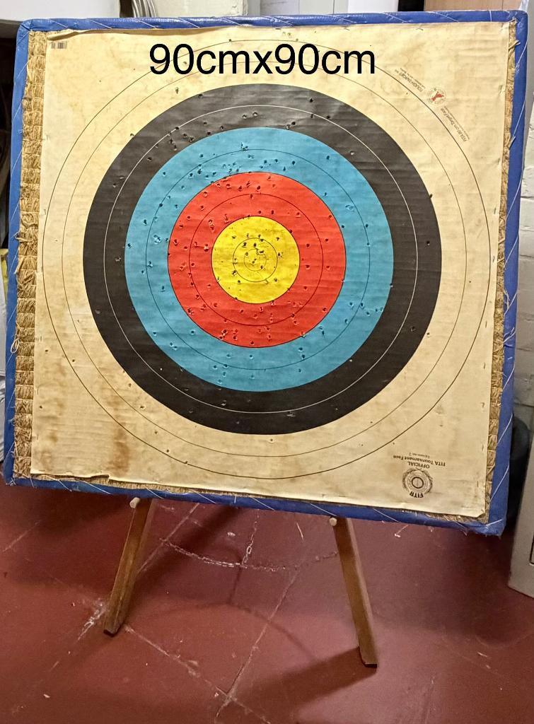 Cible tir à l’arc en paille+ trépied + arc+ flèches, Sport en Fitness, Handboogschieten, Ophalen, Gebruikt, Doelwit