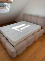 Elenor Taupe Boxspring + matelas inclus, Huis en Inrichting, Slaapkamer | Slaapbanken, Ophalen, Tweepersoons, Zo goed als nieuw