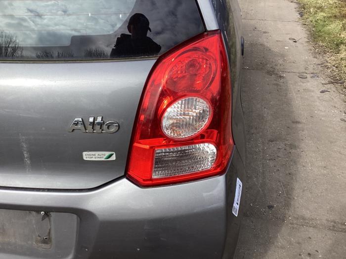 Feu arrière droit d'un Suzuki Alto, -, 3 mois de garantie, Utilisé, -