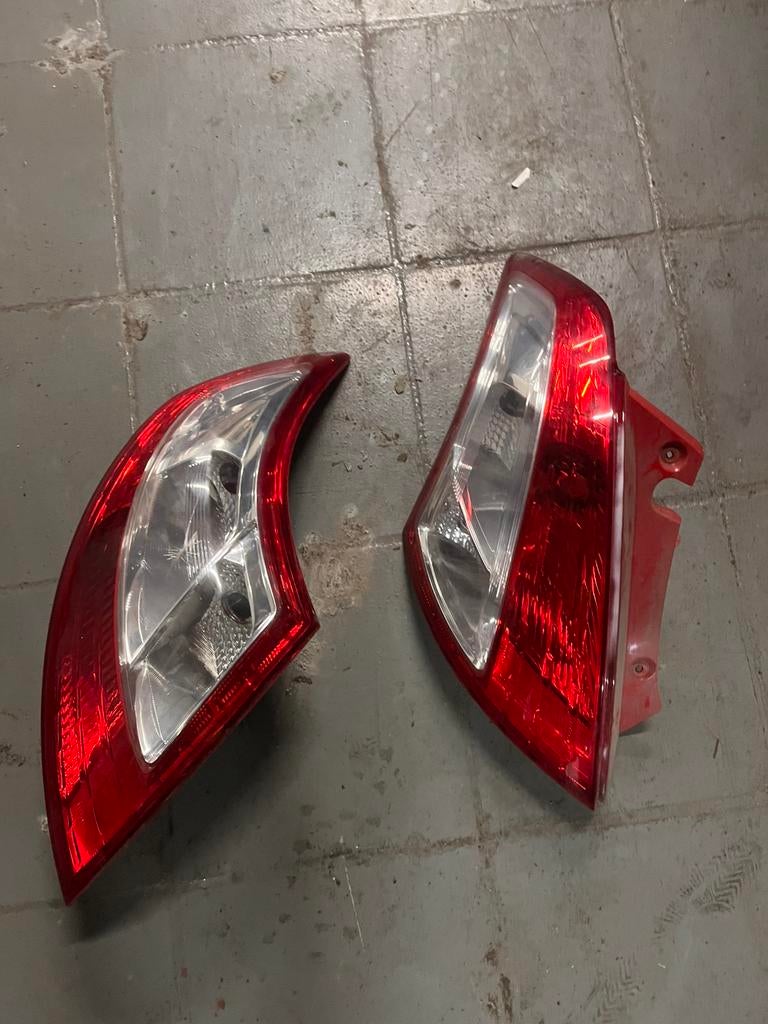 Feux arriere suzuki swift 2013, Autos : Pièces & Accessoires, Enlèvement ou Envoi, Utilisé, Arrière, Suzuki