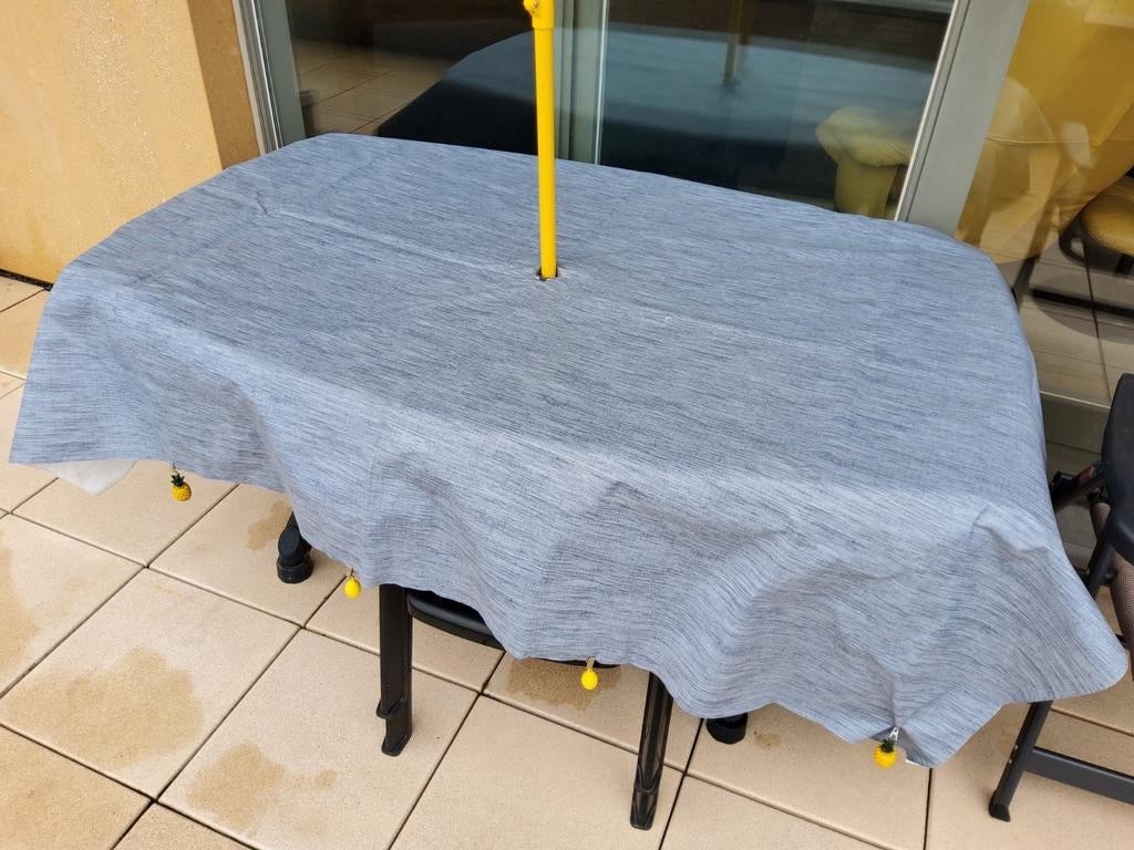 Gratis, Tuin en Terras, Tuintafels, Ophalen, Gebruikt, Ovaal, Kunststof