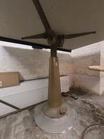 oude tekentafel met prachtige voet, Doe-het-zelf en Bouw, Tekentafels, Ophalen, Gebruikt