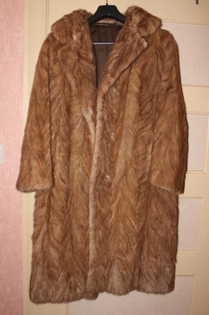 Manteau vison véritable, Taille 42/44 (L), Roka, Brun, Enlèvement