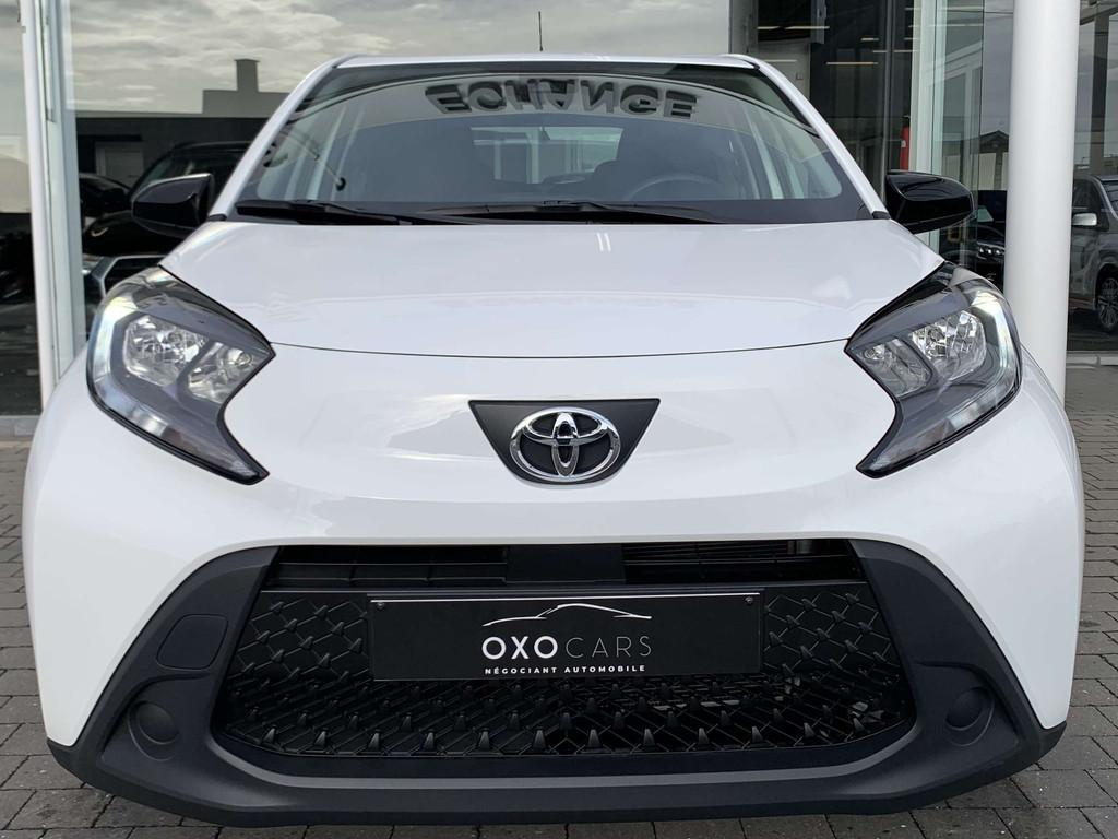 Toyota Aygo X 1.0i / Camera / CarPlay / Airco /Cruise/Faible, Achat, 998 cm³, Euro 6, Boîte manuelle