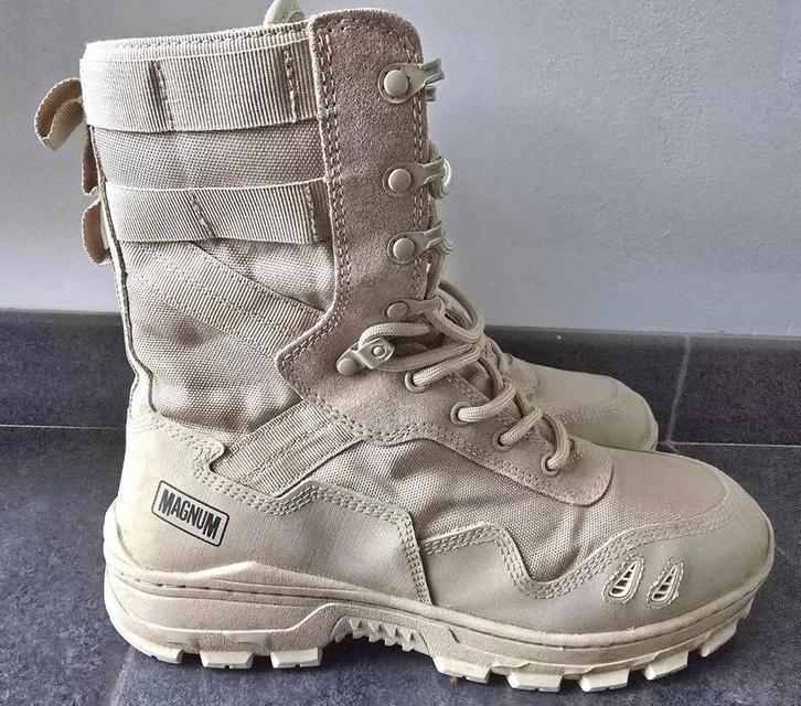 Magnum Raptor 8.0 schoenen - Desert in 42 (grote maat), Kleding | Heren, Schoenen, Zo goed als nieuw, Wandelschoenen, Overige kleuren