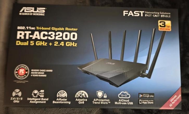 RT-AC3200 Tri-band Gigabit Router Router Nieuwe staat, Informatique & Logiciels, Routeurs & Modems, Comme neuf, Routeur, Enlèvement