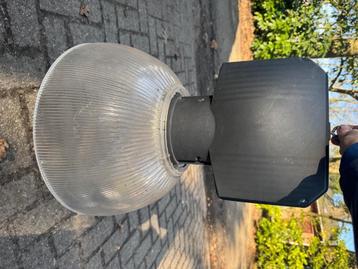 Verlichting retro vintage  beschikbaar voor biedingen