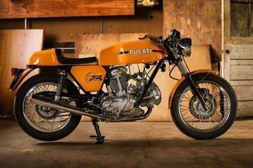 Ducati koningsasser onderdelen beschikbaar voor biedingen