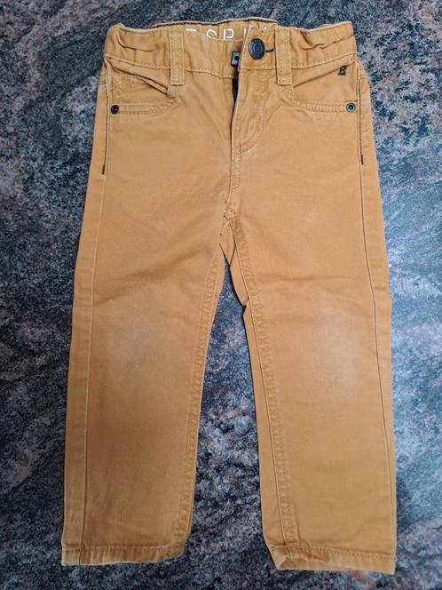 Pantalon jaune ocre t 92, Enfants & Bébés, Vêtements enfant | Taille 92, Utilisé, Garçon ou Fille, Pantalon, Enlèvement ou Envoi