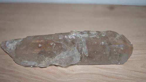 Krachtige grote floater kwarts mineraal, Verzamelen, Mineralen en Fossielen, Mineraal, Ophalen