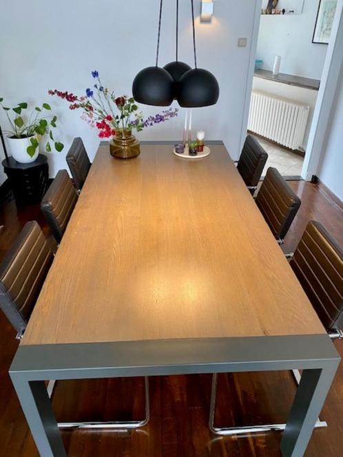 Eiken tafel (Massief) met metalen poten, Maison & Meubles, Tables | Tables à manger, Comme neuf, 100 à 150 cm, 200 cm ou plus