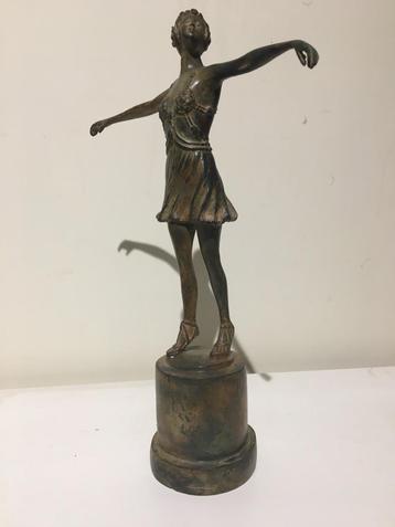 Sculpture Pierre Chenet, Enlèvement ou Envoi, Bronze