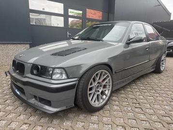 BMW 328 Trackday/circuit/raceauto beschikbaar voor biedingen