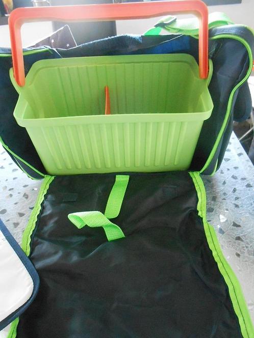 Tupperware: praktische, makkelijke luiertas, Kinderen en Baby's, Luiertassen, Nieuw, Schoudertas, Ophalen of Verzenden