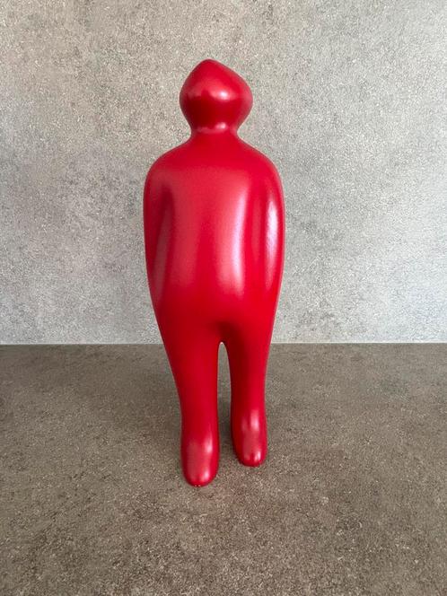 Visitor Small Red Rubia, Antiek en Kunst, Kunst | Designobjecten, Ophalen