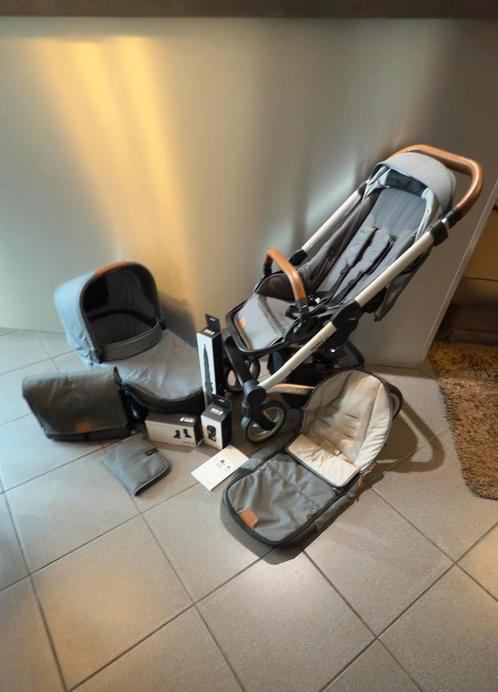 Mutsy nio north gray silver frame, Kinderen en Baby's, Kinderwagens en Combinaties, Zo goed als nieuw, Mutsy, Met reiswieg, Verstelbare duwstang