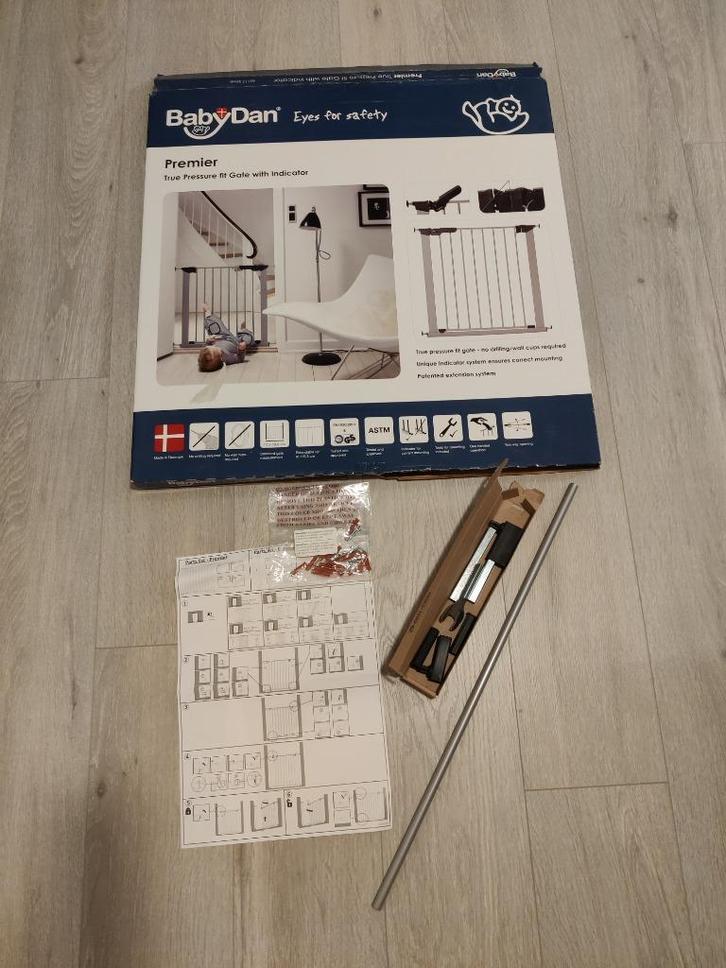 Babydan Premier Klemhekje - 73 t/m 93 cm, Kinderen en Baby's, Traphekjes, Zo goed als nieuw, Klemhekje, Aluminium, minder dan 100 cm