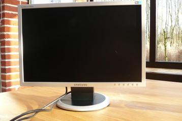 beeldscherm samsung beschikbaar voor biedingen