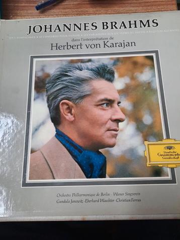 6 LP Box Johannes Brahms - Herbert Von Karajan beschikbaar voor biedingen