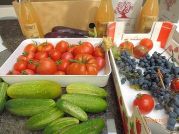 Vruchtengroentedruif, queen claude, pruim, tomaten, komkomme beschikbaar voor biedingen
