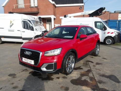 Audi Q2 Waterschade !!!!, Auto's, Audi, Bedrijf, Te koop, Q2, ABS, Airbags, Airconditioning, Boordcomputer, Centrale vergrendeling