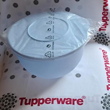 Grand saladier Tupperware 4,3 L Nouveau, Enlèvement ou Envoi, Neuf, Bleu