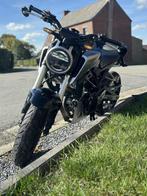 Honda CB125R, Motoren, Motoren | Honda, Particulier, 125 cc, 11 kW of minder, 1 cilinder