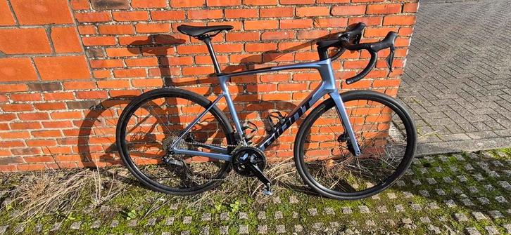 Velo giant defy advanced 1 M/L de 2025, Fietsen en Brommers, Fietsen | Racefietsen, Zo goed als nieuw, Giant