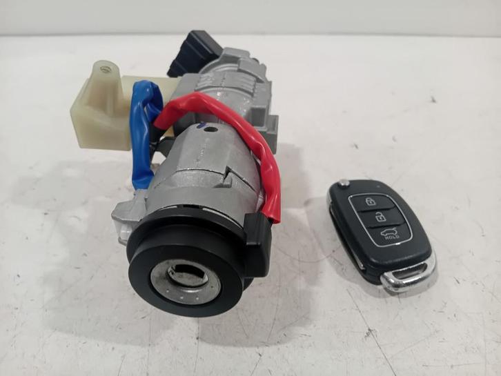 CONTACTSLOT + SLEUTEL Hyundai Bayon (01-2021/-), Auto-onderdelen, Overige Auto-onderdelen, Hyundai, Gebruikt