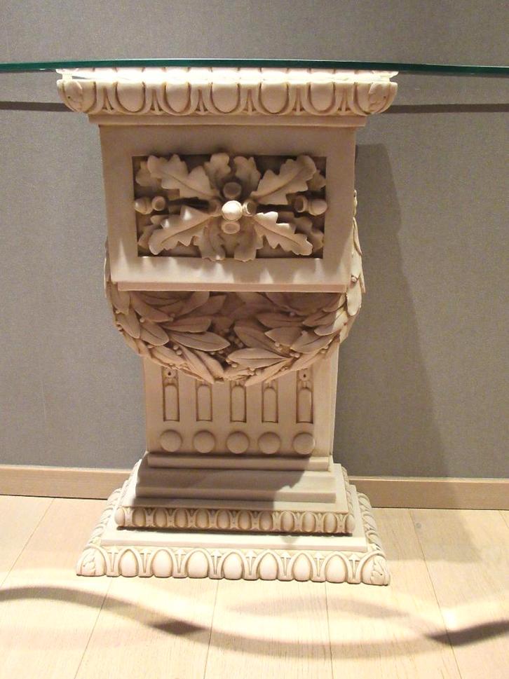 Prachtige console in gemalen marmer met gefacetteerd blad, Maison & Meubles, Tables | Dessertes, Comme neuf, Verre, Autres matériaux